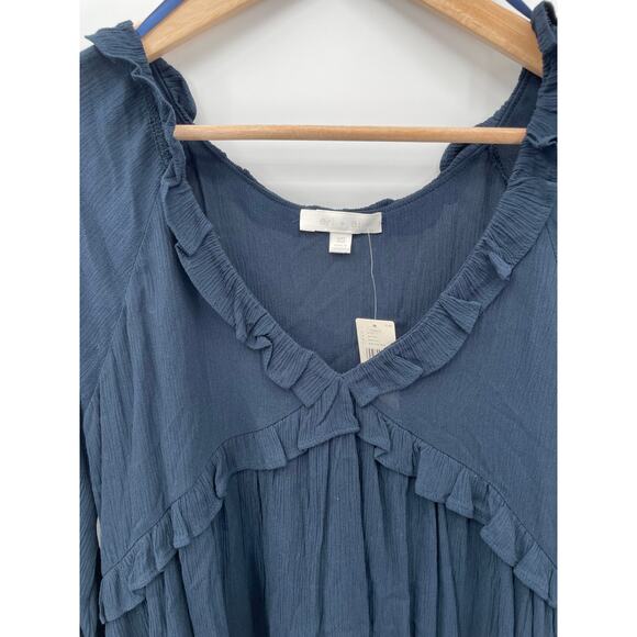 ANTHROPOLOGIE Eri + Ali  NWT Navy Ruffle V-Neck Blouse // XS - Picture 3 of 8